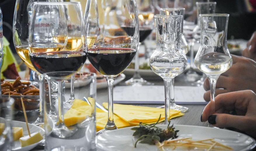 2023 წელს ღვინის გლობალური წარმოება რეკორდულ მინიმუმამდე შემცირდა - კვლევა